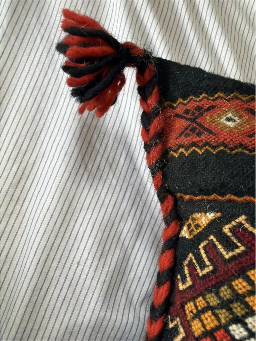 Vtg 20x15” Wool Ethnic Tribal Southwestern Cowboy Kilim Lumbar Throw Pillow Pair - Picture 5 of 7